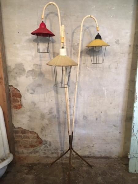 scheuren Overgang Controversieel Vintage staande lamp - antiek , brocante en industrieel komt iedere binnen  bij benko - antiek , brocante en industrieel komt iedere binne - Benko