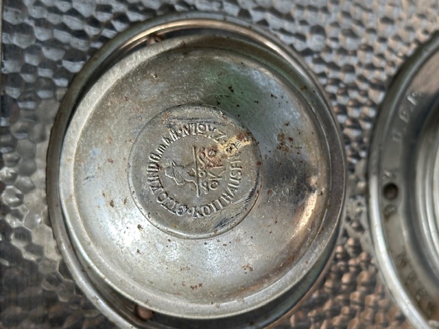 Antieke koffie dispenser