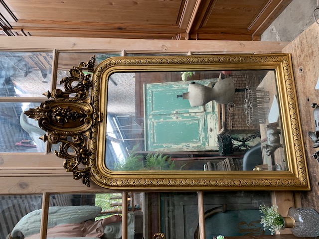 antieke kuifspiegel - Antieke spiegels met kuif bladgoud, bladzilver oude spiegels - antieke en interieurs van - Benko