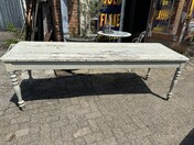 Antieke lange tafel