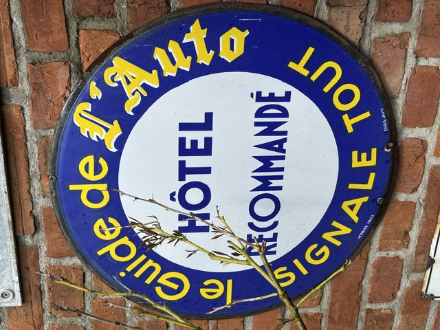 Oud emaille bord